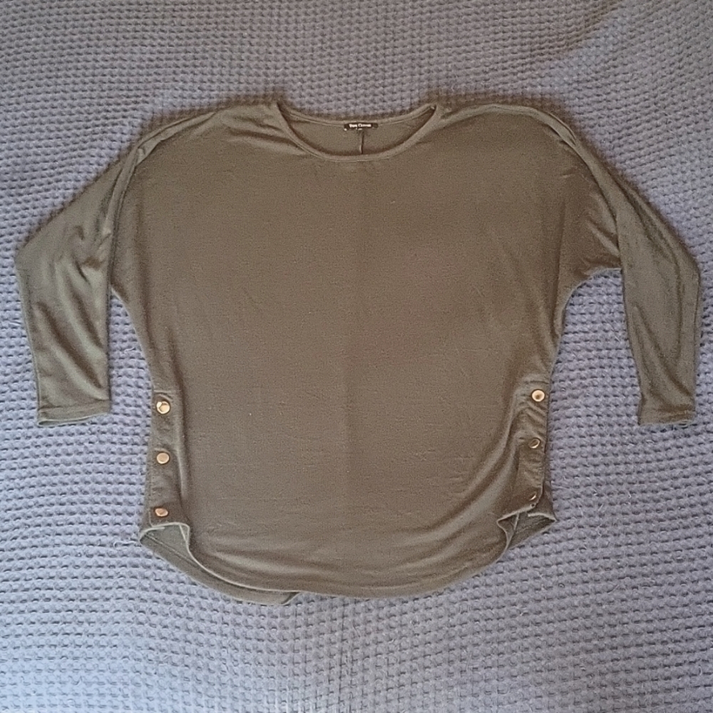 Green Top (M)